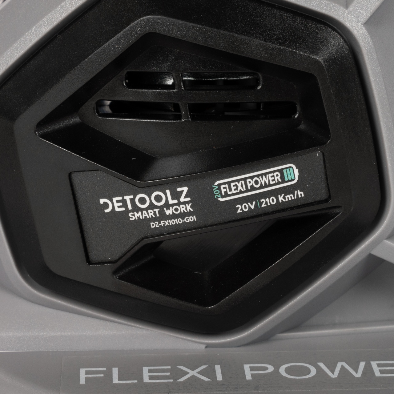 Suflanta pentru frunze Detoolz, 20V, 210Km/h [2]