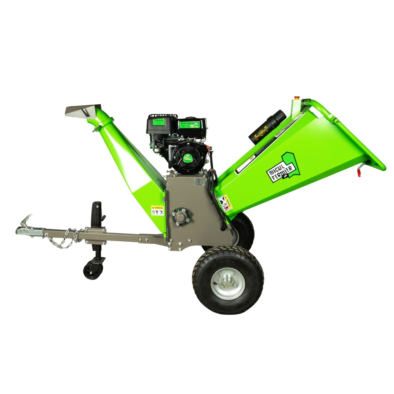 Tocator de crengi Micul Fermier, motor benzina 15 CP, cu carlig de remorcare, 150 mm diametru maxim de taiere, pentru rumegus [11]