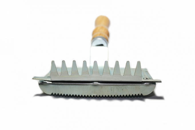 Tesala animale cu maner din lemn [2]