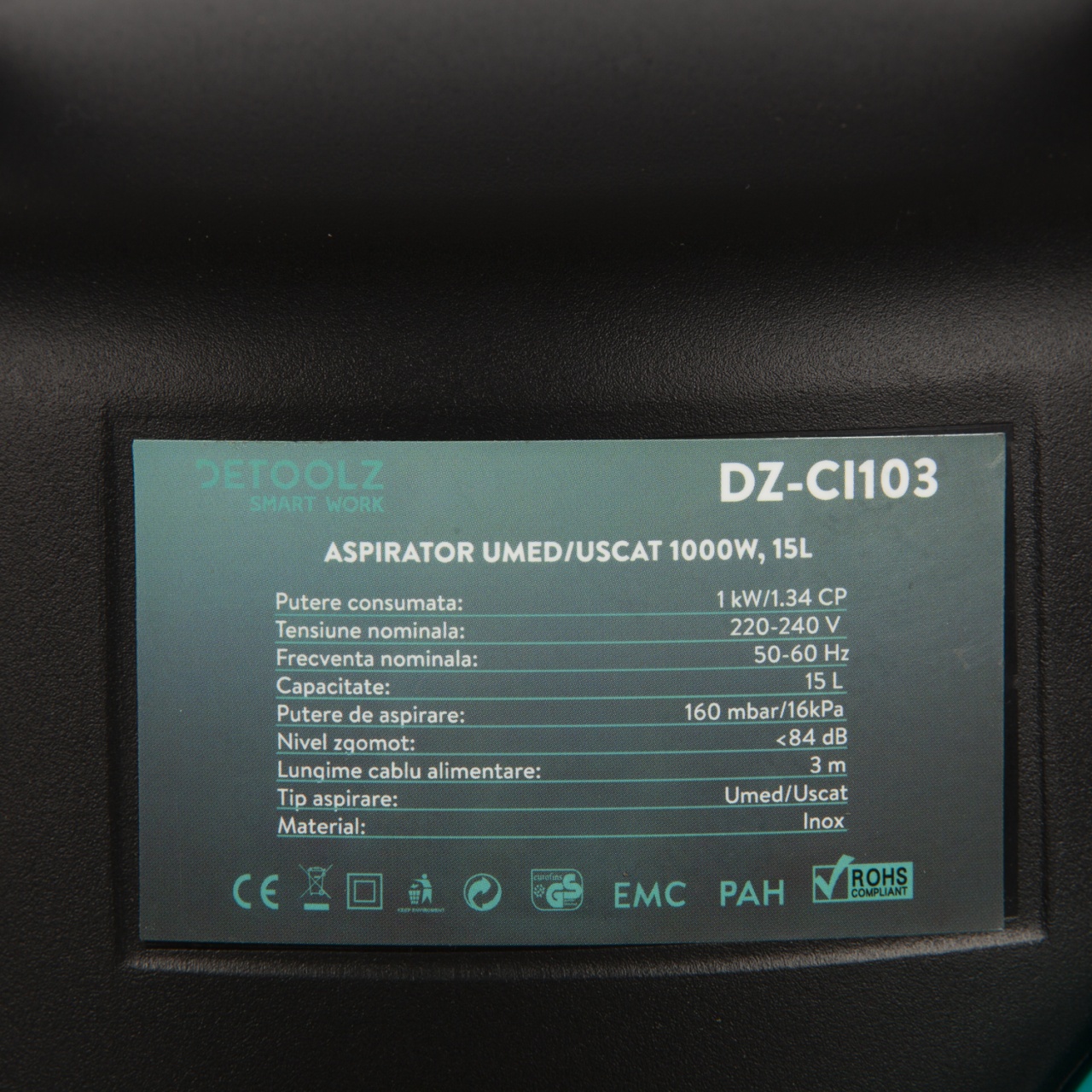 Aspirator uscat umed 1000W, 15L [6]