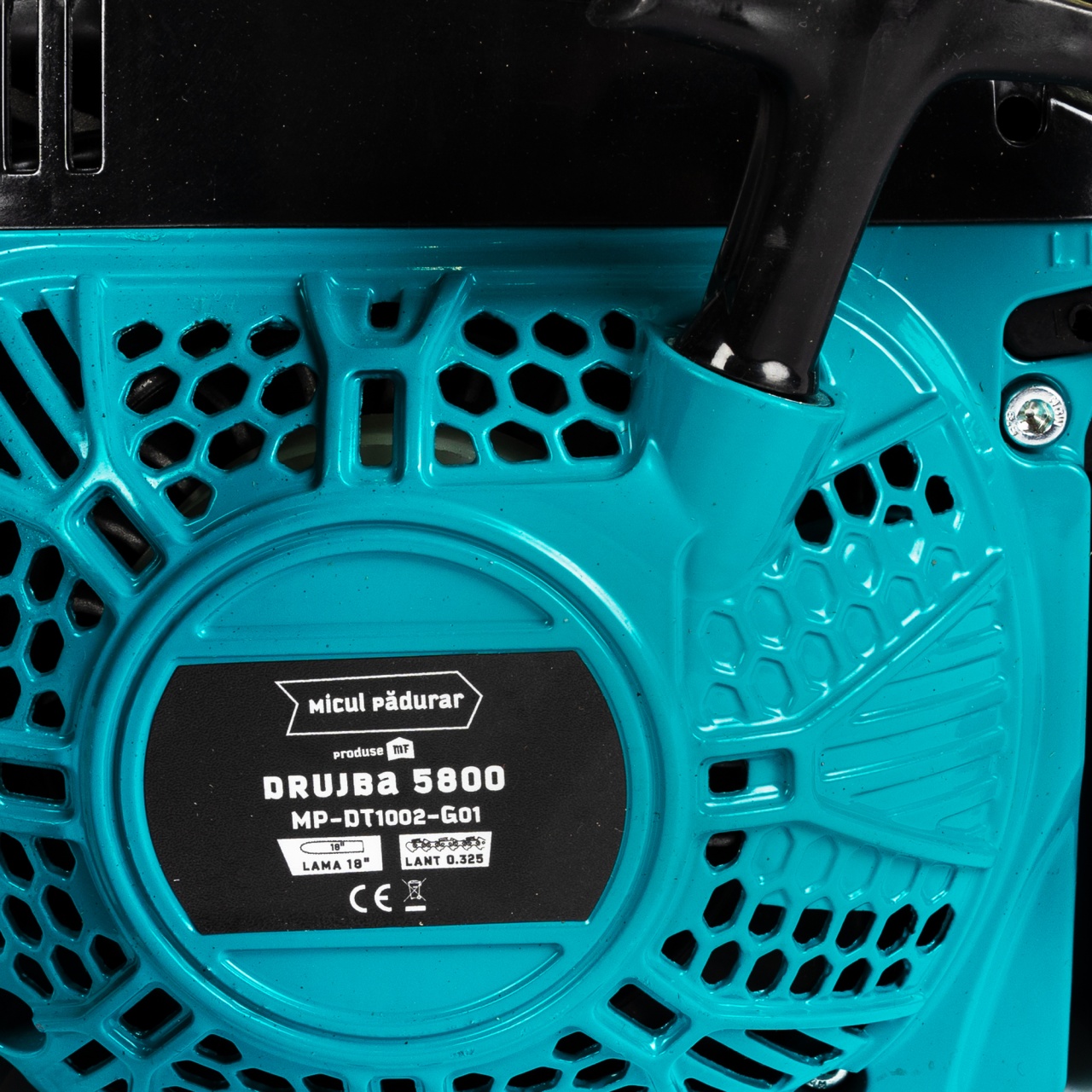 Drujba Micul Padurar 5800, capacitate cilindrica 58cc, 3.7 CP, 1 lant 18" + 1 lama, demaror magneziu, pornire rapida [7]