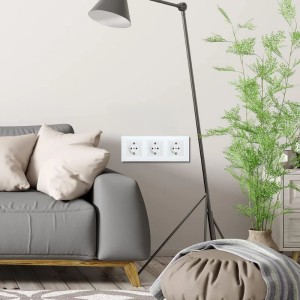 Priza tripla cu rama din sticla securizata iUni WS3, 16A - Img 5