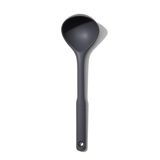 Lingura OXO Good Grips din silicon mare rezistenta la temperaturi inalte design ergonomic