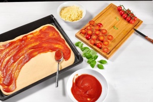 Amestec pentru aluat de pizza Dr. Oetker, 320g, simplu de preparat, fara timp de dospire - Img 3