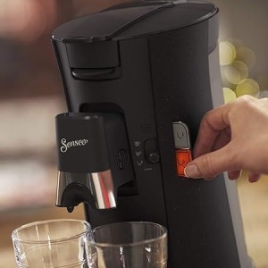 Aparat de cafea PHILIPS Senseo Select - Coffee Strength Selection Plus, tehnologie Crema Plus, rezervor de apa de 0,9 L, economisire a energiei, functie cu doua cani, functie Memo, gura de scurgere reglabila pe inaltime (CSA240/20) - Img 2