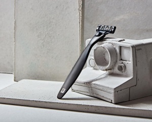 Aparat de ras ZWILLING Premium Negru Design premiat Compatibil Gillette Mach3 - Img 3