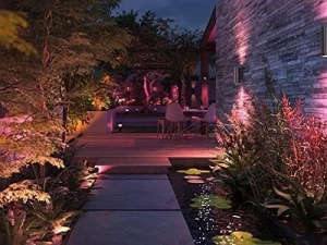 Aplica de perete smart pentru exterior Philips Hue Appear, lumina alba si colorata, control vocal - Img 3
