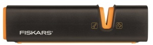 Ascutitor pentru topor si cutite Fiskars Xsharp, negru-portocaliu, design finlandez