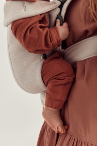 BabyBjorn Marsupiu Mini, 3D-Jersey, Bej Deschis - Img 9