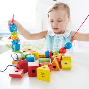 Blocuri de filetare Hape | Joc clasic de stivuire cu 32 de blocuri de lemn, jucarie colorata - Img 5