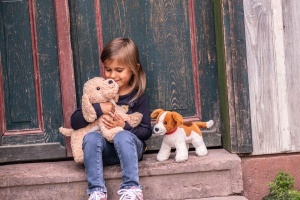 Caine de plus Steiff Snuffy Hund 27 cm, maroniubej, material moale - Img 5
