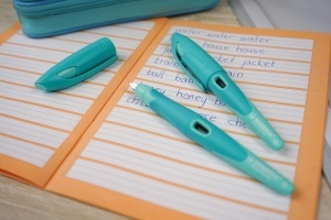 Capac pentru stiloul ergonomic STABILO EASYbirdy - Editie Pastel, cu clip - Img 3
