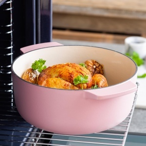 Caserola din fonta KitchenAid 26cm, 5.2L, roz uscat, rezistenta si versatila - Img 4