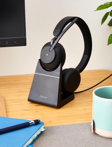 Casti wireless pentru PC Jabra Evolve2 65 cu suport de incarcare - Anulare a zgomotului Casti stereo certificate Microsoft Teams cu baterie de lunga durata - Adaptor Bluetooth USB-C - Negru - Img 2