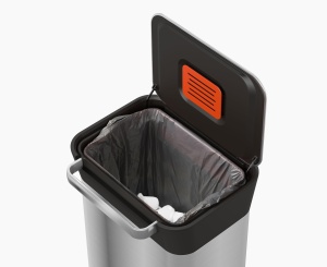 Cos de gunoi Joseph Joseph Titan 30L, inox, sistem compactare, filtru mirosuri - Img 3