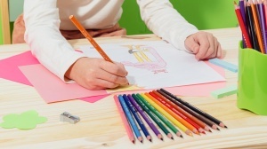 Creion colorat BIC Kids ECOlutions Evolution, 24 culori, bruchsicher, fara lemn - Img 7