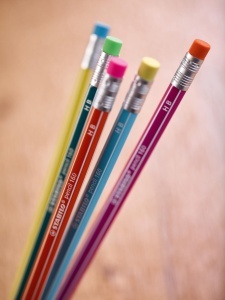 Creion cu radiera STABILO 160, grafit cu bruchsicherheit, 5 culori disponibile - Img 4