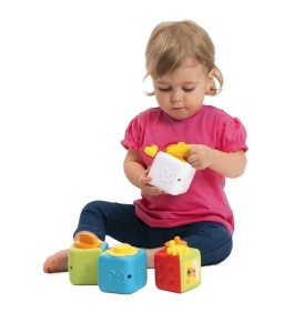 Cub de activitati Chicco 2in1 set cu 4 blocuri colorate pentru copii 10-36 luni - Img 2