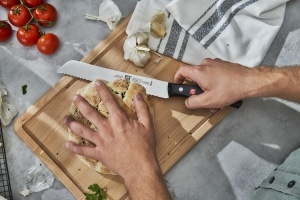 Cutit pentru paine ZWILLING Twin Pollux 20 cm Negru Wellenschliff - Img 7