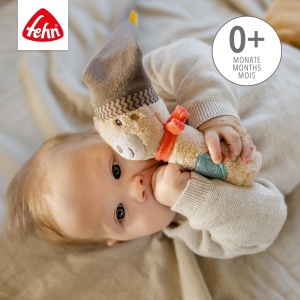 Fehn Stick Gripping Toy Bear - jucarie pentru abilitati motorii pentru bebelusi pentru a promova abilitatile motorii si simturile - jucarie ideala pentru bebelusi ca o jucarie draguta de plus cu zornaitor si scartait - cadou pentru nastere de la 0+ luni - Img 3