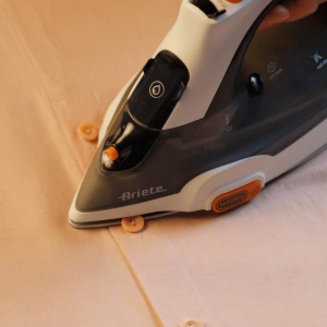 Fier de calcat Ariete 6190 Step UP, 2400 W, rezervor 320 ml, talpa ceramica - Img 4