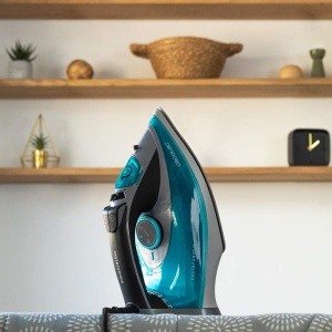 Fier de calcat cu abur Cecotec Fast&Furious 5040 Absolute. Putere mare de 3000 W, abur de 65 g/min, explozie de abur de 230 g/min, talpa cu glisare turbo, mod Eco, sistem de siguranta cu oprire automata, oprire la picurare - Img 2