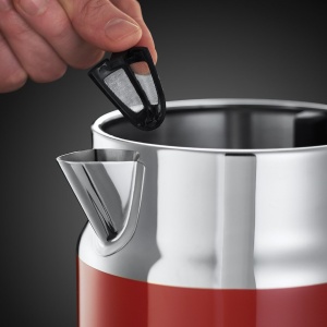 Fierbator apa Russell Hobbs 21670-70, 1.7L, 2400W, Retro Rosu - Img 3