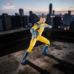 Figurina de colectie Marvel Legends Wolverine, 15 cm, cu accesorii - Img 8