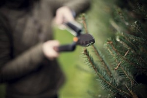 Fiskars SingleStep Trimmer de gard viu, cu margine zimtata, lame din otel de inalta calitate, lungime 60 cm, negru mat, HS22, 1001433 - Img 11