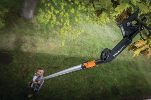 Foarfeca pentru crengi Fiskars QuikFit 1001410 pentru lemn uscat si dur negruportocaliu - Img 3