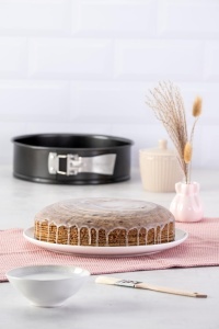 Forma de copt Dr. Oetker, 24 cm, neagra, cu antiaderenta, made in Germany - Img 3