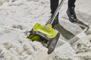 Freza de zapada Ryobi 18V ONE RY18ST25A-140 25 cm latime 6 m distanta aruncare acumulator 4Ah si incarcator inclus - Img 7