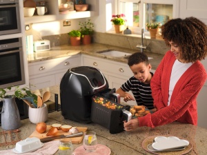 Friteuza cu aer cald Russell Hobbs 27290-56S, 8.5L, 8 programe, Touchscreen - Img 8