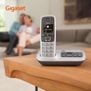 Gigaset E560A - Telefon DECT fara fir pentru seniori - Receptor cu robot telefonic - Afisaj color - Functie hands-free, butoane mari, Telefon cu buton SOS, Telefon analogic, platina [Versiunea germana] - Img 7
