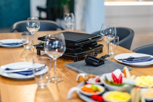 Grill Raclette Steba RC 3 Plus, 8 Pfannchen, Wendabil, Emailliat - Img 2