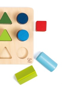 Hape Sorter Culori si Forme Jucarie Educativa din Lemn 9 Piese 18 luni - Img 2