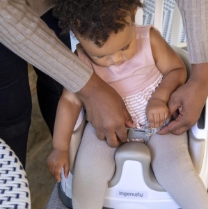 Ingenuity 2-in-1 Baby Base Beige Scaun Multifunctional cu Tavita Detasabila - Img 8