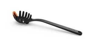 Lingura pentru paste Fiskars Functional Form, 29 cm, NegruPortocaliu - Img 1