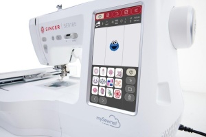Masina de cusut si brodat Singer SE9185 250 functii ecran tactil 7 inch conectivitate Wi-Fi - Img 2