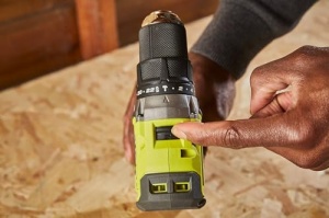 Masina de gaurit combinata cu acumulator fara perii RYOBI 18 V ONE+ RPD18BL1-2C42S, cuplu maxim 54 Nm, mandrina fara cheie, G5 GripZone, incl. 1 x 18V 4,0 Ah si 1 x 18V 2,0 Ah baterie si incarcator - Img 4