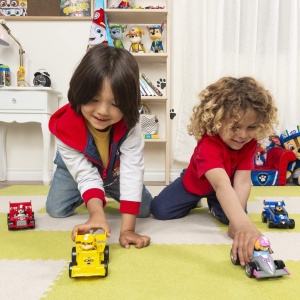 Masinuta de Jucarie Spin Master PAW Patrol - Rubbles Race Go Deluxe cu Figurina Rubble - Img 5