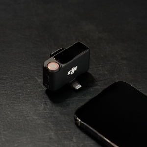 Microfon wireless DJI Mic 3, 4 transmitatori 8 receptoare, touchscreen - Img 6
