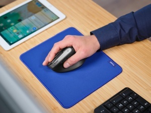 Mouse ergonomic wireless Trust Bayo Bluetooth RF 24GHz negru 53 plastic reciclat - Img 9