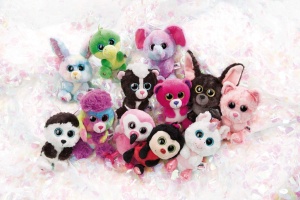 NICI Glubschis: The Original - Rainbow Candy 15 cm - Iepuras de plus cu ochi mari - Jucarie de plus pufoasa cu ochi sclipici - Jucarie de plus pentru iubitorii de jucarii de plus - 45561 - Img 6