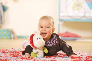 NICI Schmusetier Hase Tilli 39685 25cm Beige Plus pentru Bebelusi - Img 2