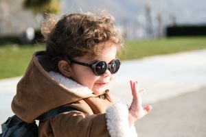 Ochelari de soare BEABA pentru copii 2-4 ani, 100 protectie UV, confort optim - Img 6