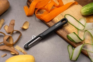 Peeler Zyliss E950051, cu lama ultra-supra, maner din paie de grau, inox - Img 6