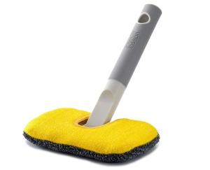 Perie de curatare Joseph Joseph CleanTech 2-in-1 cu maner moale si paduri de microfibra - Img 2