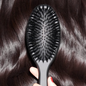 Perie de par ghd the dresser, antistatica, cu maner moale - Img 3