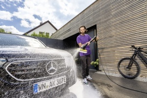 Perie de spalare Karcher WB 7 Plus 3-in-1, cu functie de spumare, jet de presiune si perie moale - Img 3